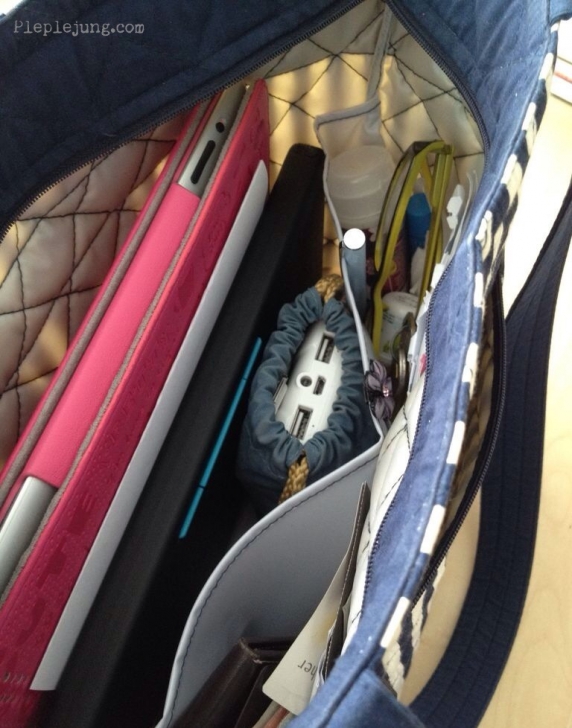 เพิ่มพลังการทำงานด้วย Logitech Keyboard for iPad ช่วยให้การพิมพ์เป็นเรื่องง่ายขึ้น