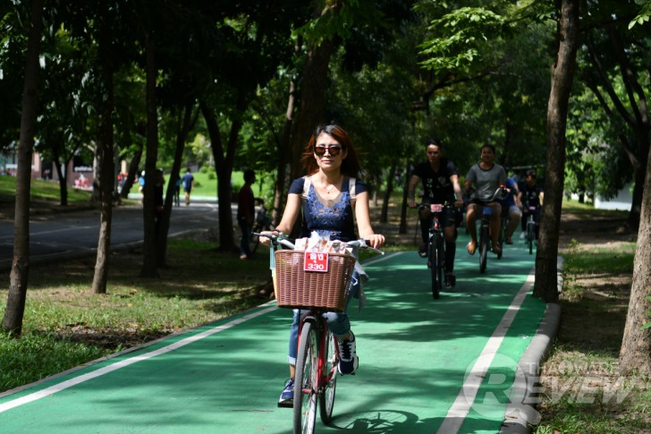 Nikon D7500 กล้อง DSLR ไซส์ APS-C กึ่งโปร รองรับการถ่ายวิดีโอ 4K การันตีรางวัลจาก EISA