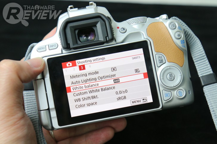 Canon EOS 200D กล้องโปรระดับเริ่มต้น ตัวเล็ก สีสวยโดดเด่น พร้อมชิป DIGIC 7