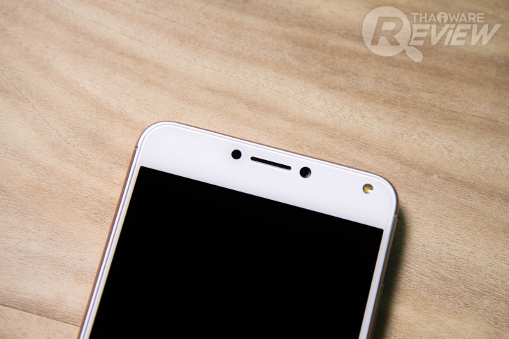 ASUS Zenfone 4 MAX Pro แบตอึดสะใจ ชัดดีด้วยกล้องคู่ กล้องหน้าเซลฟี่ ใช้งานได้ตลอดวัน