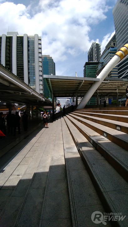 ASUS Zenfone 4 MAX Pro แบตอึดสะใจ ชัดดีด้วยกล้องคู่ กล้องหน้าเซลฟี่ ใช้งานได้ตลอดวัน