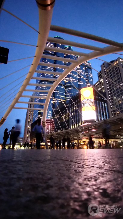 ASUS Zenfone 4 MAX Pro แบตอึดสะใจ ชัดดีด้วยกล้องคู่ กล้องหน้าเซลฟี่ ใช้งานได้ตลอดวัน