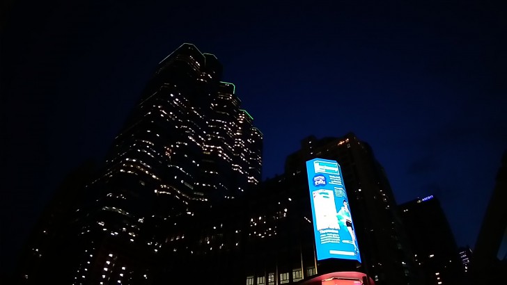 ASUS Zenfone 4 MAX Pro แบตอึดสะใจ ชัดดีด้วยกล้องคู่ กล้องหน้าเซลฟี่ ใช้งานได้ตลอดวัน