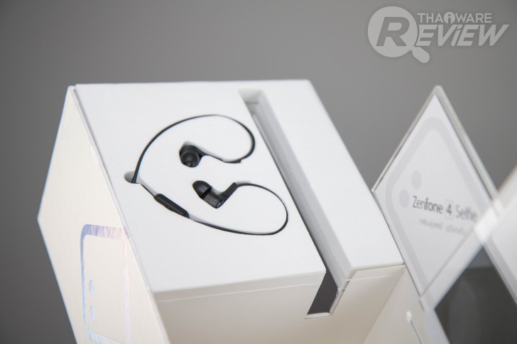 ASUS Zenfone 4 Selfie ดีไซน์สวย กล้องหน้าคู่ ถูกใจวัยเซลฟี่ ถ่ายหน้าชัดหลังเบลอได้