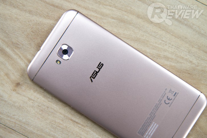 ASUS Zenfone 4 Selfie ดีไซน์สวย กล้องหน้าคู่ ถูกใจวัยเซลฟี่ ถ่ายหน้าชัดหลังเบลอได้