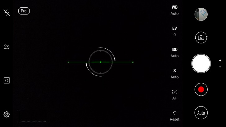 ASUS Zenfone 4 Selfie ดีไซน์สวย กล้องหน้าคู่ ถูกใจวัยเซลฟี่ ถ่ายหน้าชัดหลังเบลอได้