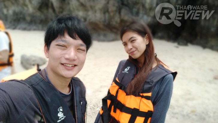 ASUS Zenfone 4 Selfie ดีไซน์สวย กล้องหน้าคู่ ถูกใจวัยเซลฟี่ ถ่ายหน้าชัดหลังเบลอได้