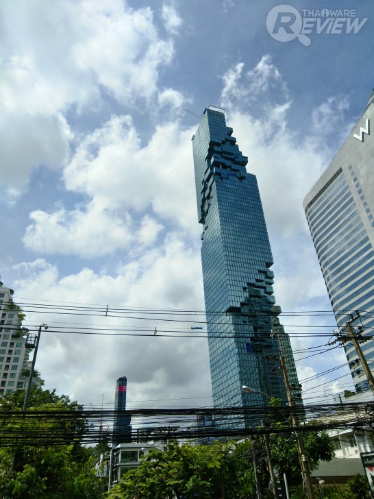 ASUS Zenfone 4 Selfie ดีไซน์สวย กล้องหน้าคู่ ถูกใจวัยเซลฟี่ ถ่ายหน้าชัดหลังเบลอได้