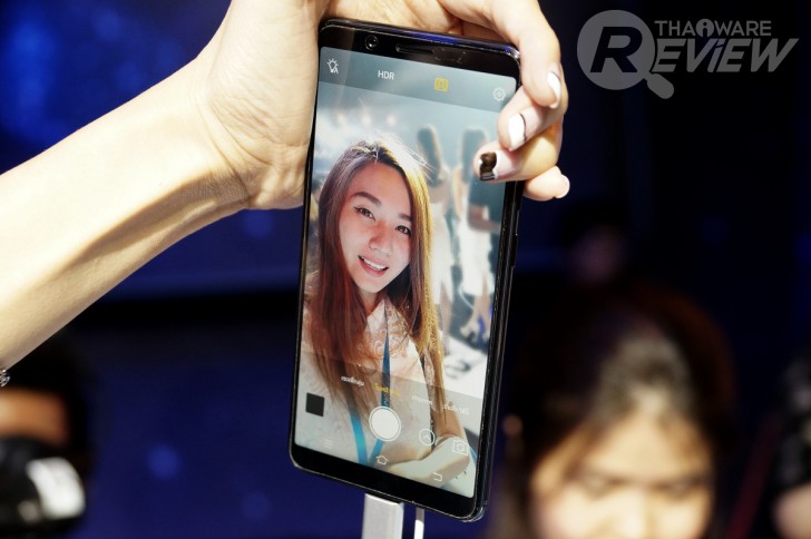 Vivo V7+ เซลฟี่สมาร์ทโฟน กล้องหน้า 24 ล้านพิกเซล จอภาพไร้ขอบ ในราคาแค่ 11,990 บาท