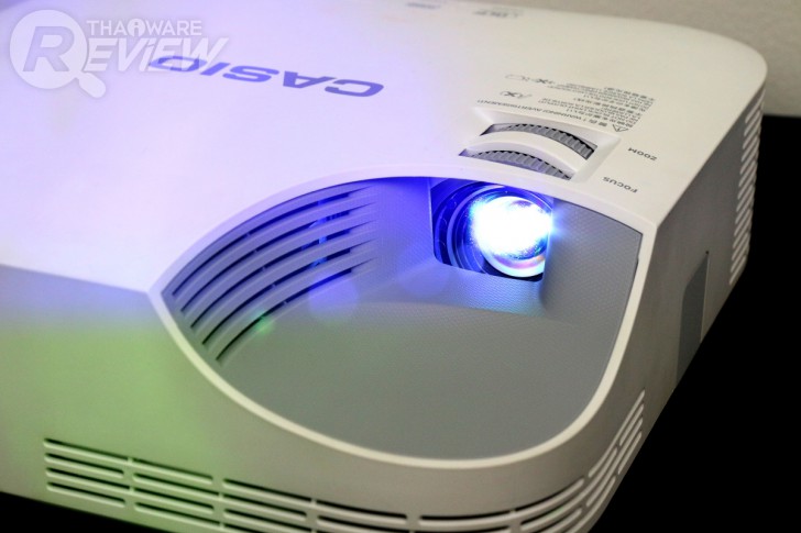 Casio XJ-V2 โปรเจคเตอร์ราคาเบาๆ ฉายภาพสวย ใช้งานยาวนานด้วยหลอดฉาย Lamp Free