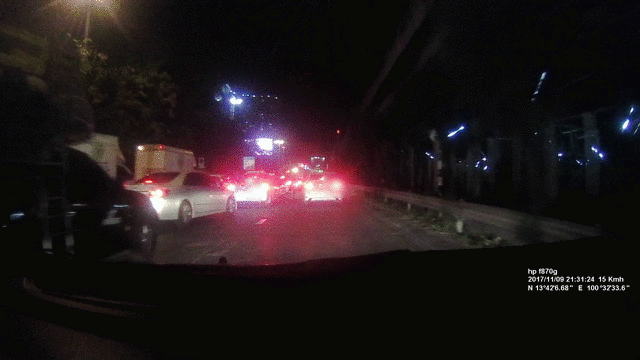 HP f870g กล้องติดรถยนต์ จอใหญ่ 3 นิ้ว มีกล้องหลังพร้อมระบบช่วยจอดรถ และ GPS ในตัว HP f870g กล้องติดรถยนต์ จอใหญ่ 3 นิ้ว มีกล้องหลังพร้อมระบบช่วยจอดรถ และ GPS ในตัว