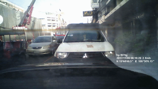 HP f870g กล้องติดรถยนต์ จอใหญ่ 3 นิ้ว มีกล้องหลังพร้อมระบบช่วยจอดรถ และ GPS ในตัว HP f870g กล้องติดรถยนต์ จอใหญ่ 3 นิ้ว มีกล้องหลังพร้อมระบบช่วยจอดรถ และ GPS ในตัว