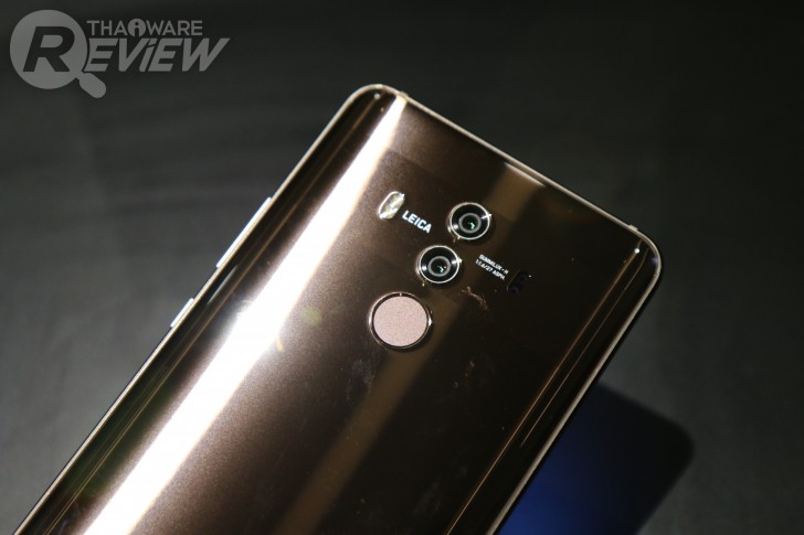 Huawei Mate 10 Pro สมาร์ทโฟน AI Chipset เครื่องแรกของโลก