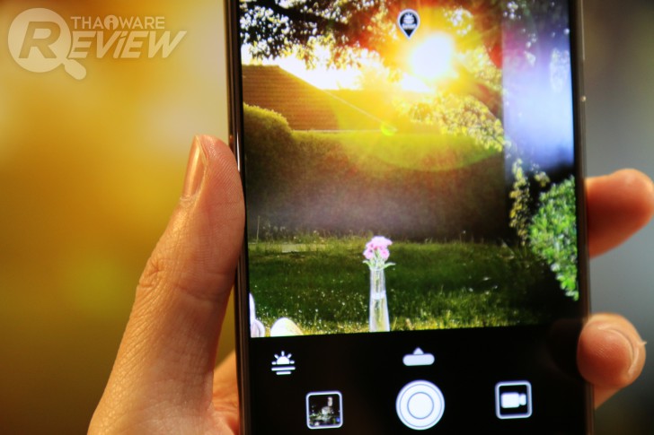 Huawei Mate 10 Pro สมาร์ทโฟน AI Chipset เครื่องแรกของโลก