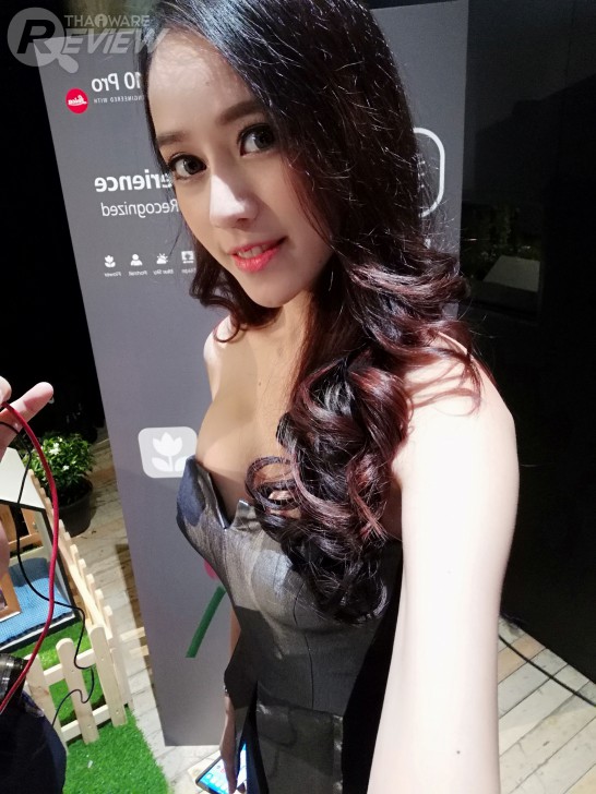 Huawei Mate 10 Pro สมาร์ทโฟน AI Chipset เครื่องแรกของโลก