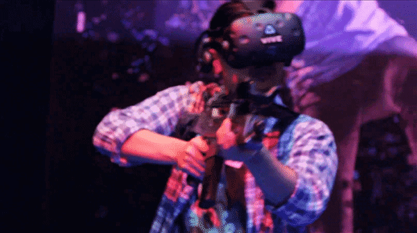 แชร์ประสบการณ์เครื่องเล่น VR ของ HTC Vive ความเสมือนจริงที่พริ้วไหวและคล่องตัวได้มากที่สุด! 