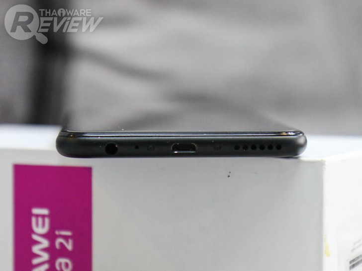 Huawei Nova 2i สมาร์ทโฟนราคากลางๆ ที่มาพร้อมสเปกเกือบเท่าเรือธง