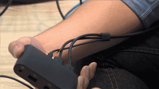 HTC Vive: ดื่มด่ำไปกับประสบการณ์โลกเสมือนพร้อมรับอิสระในการเคลื่อนที่ควบคู่กันจนฟินนาเร่! HTC Vive: ดื่มด่ำไปกับประสบการณ์โลกเสมือนพร้อมรับอิสระในการเคลื่อนที่ควบคู่กันจนฟินนาเร่!