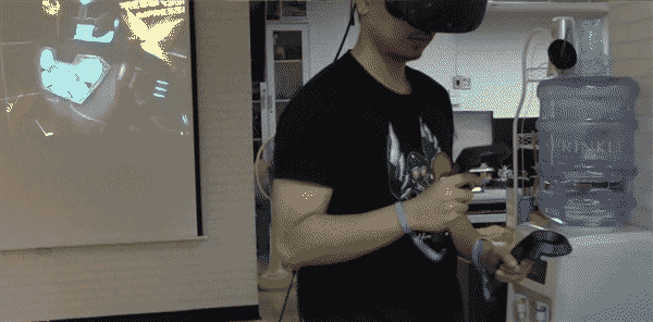 HTC Vive: ดื่มด่ำไปกับประสบการณ์โลกเสมือนพร้อมรับอิสระในการเคลื่อนที่ควบคู่กันจนฟินนาเร่! HTC Vive: ดื่มด่ำไปกับประสบการณ์โลกเสมือนพร้อมรับอิสระในการเคลื่อนที่ควบคู่กันจนฟินนาเร่!