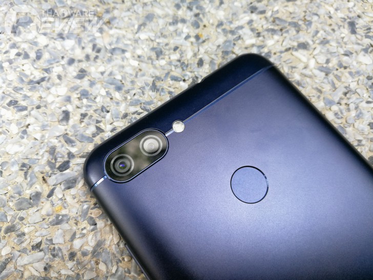 Zenfone Max Plus สมาร์ทโฟนระดับมิดเรนจ์ กล้องหลังเลนส์คู่ จอ Full View รุ่นแรกของ ASUS