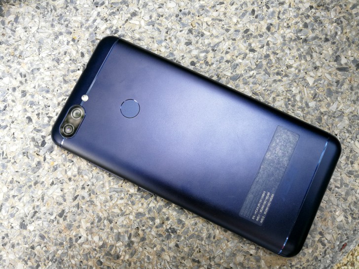 Zenfone Max Plus สมาร์ทโฟนระดับมิดเรนจ์ กล้องหลังเลนส์คู่ จอ Full View รุ่นแรกของ ASUS