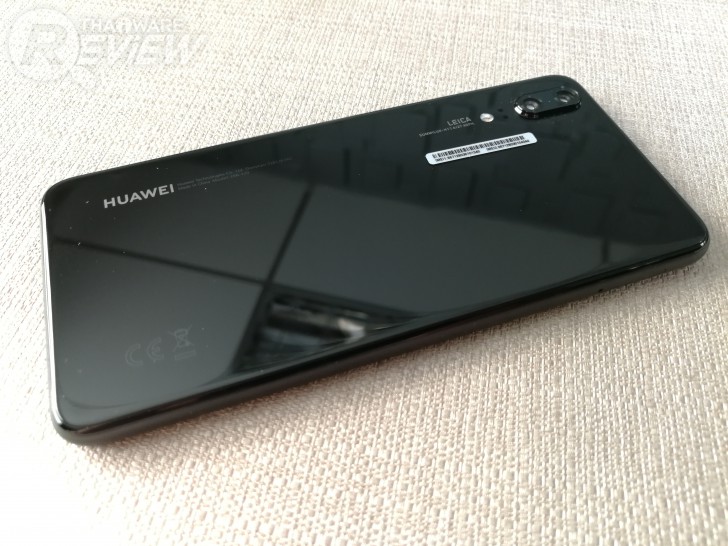 Huawei P20 สมาร์ทโฟนเรือธงข้ามรุ่น อีกระดับของกล้องคู่ไลก้า พร้อมผู้ช่วย AI อัจฉริยะ