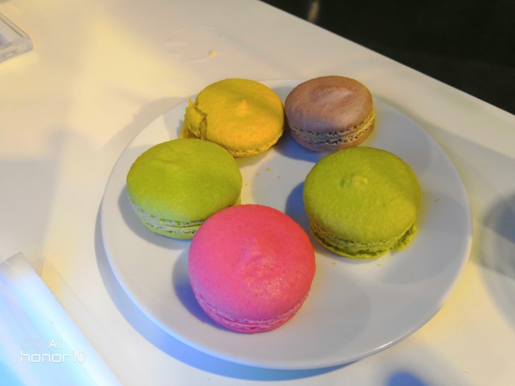 Honor 10 มือถือตัวแรงกล้องเด่น เรือนร่างงดงาม ในราคา 13,990 บาท