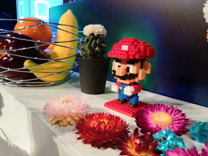 Honor 10 มือถือตัวแรงกล้องเด่น เรือนร่างงดงาม ในราคา 13,990 บาท