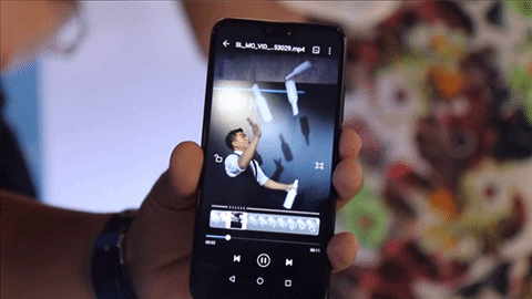 Honor 10 มือถือตัวแรงกล้องเด่น เรือนร่างงดงาม ในราคา 13,990 บาท Honor 10 มือถือตัวแรงกล้องเด่น เรือนร่างงดงาม ในราคา 13,990 บาท