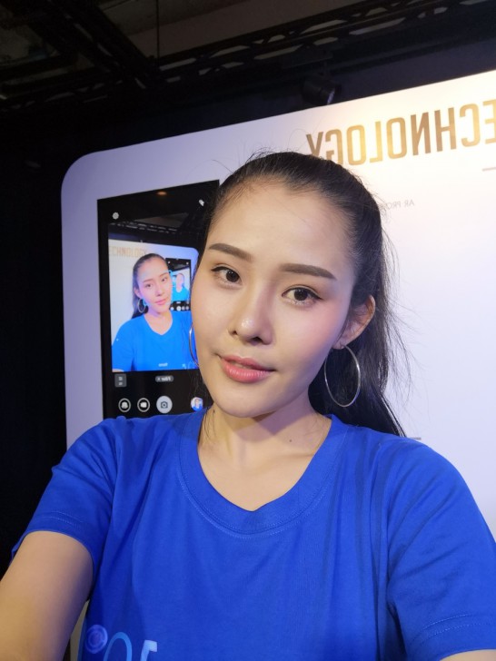 Honor 10 มือถือตัวแรงกล้องเด่น เรือนร่างงดงาม ในราคา 13,990 บาท