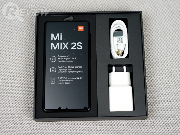 Xiaomi Mi Mix 2S มือถือสุดแรง ราคาสุดถูก เมื่อศิลปะมาบรรจบกับเทคโนโลยี