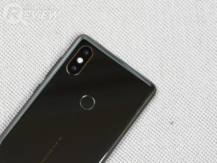 Xiaomi Mi Mix 2S มือถือสุดแรง ราคาสุดถูก เมื่อศิลปะมาบรรจบกับเทคโนโลยี