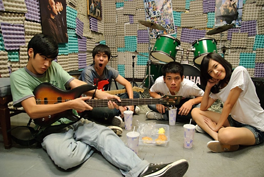 5 หนังเพลงที่ บรรเลง มากกว่า ดนตรี