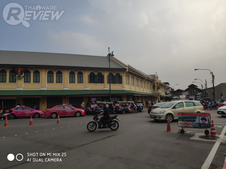 Xiaomi Mi Mix 2S มือถือสุดแรง ราคาสุดถูก เมื่อศิลปะมาบรรจบกับเทคโนโลยี