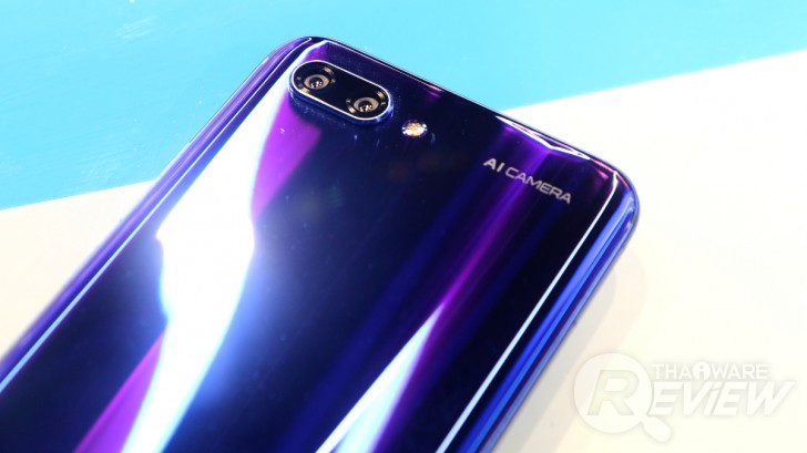 Honor 10 ศักดิ์ศรีแห่งสมาร์ทโฟนระดับท็อป ในราคาเพียง 13,990 บาท