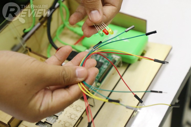 มาประดิษฐ์คอมพิวเตอร์เอง ด้วยชุด Piper Computer Kit กันเถอะ