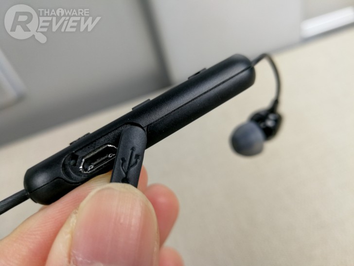 SONY WI-C300 หูฟังไร้สายรุ่นเล็กจากค่ายอารยธรรม ใช้ฟังเพลงก็ได้ คุยโทรศัพท์ก็ดี