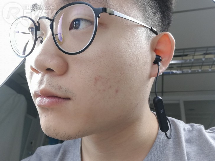 SONY WI-C300 หูฟังไร้สายรุ่นเล็กจากค่ายอารยธรรม ใช้ฟังเพลงก็ได้ คุยโทรศัพท์ก็ดี