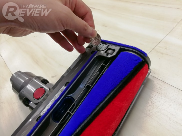 Dyson V8 Carbon Fibre เครื่องดูดฝุ่นไร้สาย อัพเกรดความแรง หัวดูดหลากหลาย จัดได้ทุกกระบวนท่า