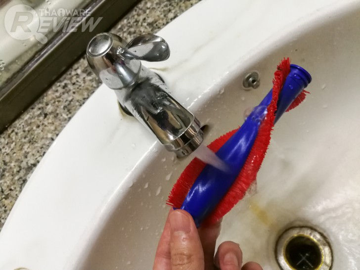 Dyson V8 Carbon Fibre เครื่องดูดฝุ่นไร้สาย อัพเกรดความแรง หัวดูดหลากหลาย จัดได้ทุกกระบวนท่า