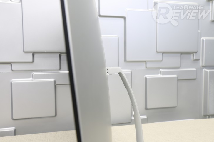 Dell 27 Ultrathin S2719DM จอ 2K สุดบาง แสดงสีสดใสสมจริง ทำกราฟฟิกก็ได้ ดูหนังก็ดี 