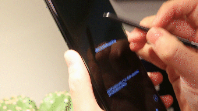 Samsung Galaxy Note 9 กับ S Pen ใหม่ ที่เป็นได้มากกว่าปากกา Samsung Galaxy Note 9 กับ S Pen ใหม่ ที่เป็นได้มากกว่าปากกา