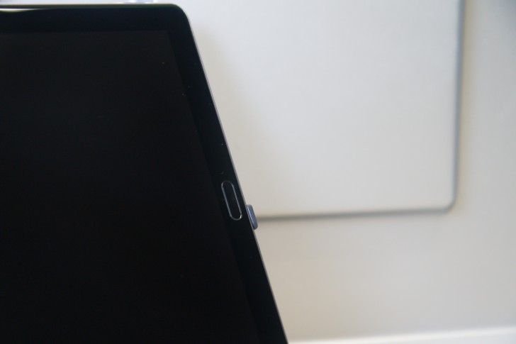 Huawei MediaPad M5 Pro แท็บเล็ตไฮบริด พิมพ์งานได้ วาดรูปดี ดูหนังเพลิน ฟังเพลงฟิน 