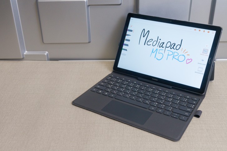 Huawei MediaPad M5 Pro แท็บเล็ตไฮบริด พิมพ์งานได้ วาดรูปดี ดูหนังเพลิน ฟังเพลงฟิน 