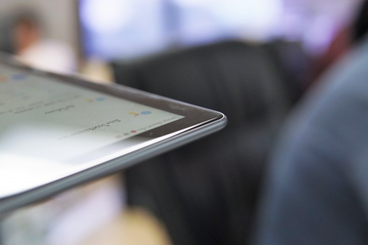 Huawei MediaPad M5 Pro แท็บเล็ตไฮบริด พิมพ์งานได้ วาดรูปดี ดูหนังเพลิน ฟังเพลงฟิน 