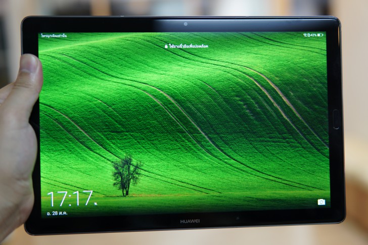 Huawei MediaPad M5 Pro แท็บเล็ตไฮบริด พิมพ์งานได้ วาดรูปดี ดูหนังเพลิน ฟังเพลงฟิน 