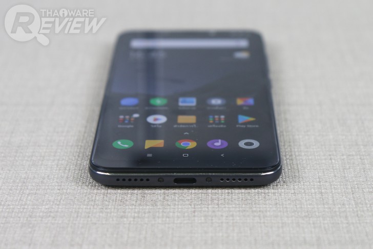 POCOPHONE F1 การกลับมาทวงบัลลังก์ของ Xiaomi ราชันแห่งความคุ้มค่า