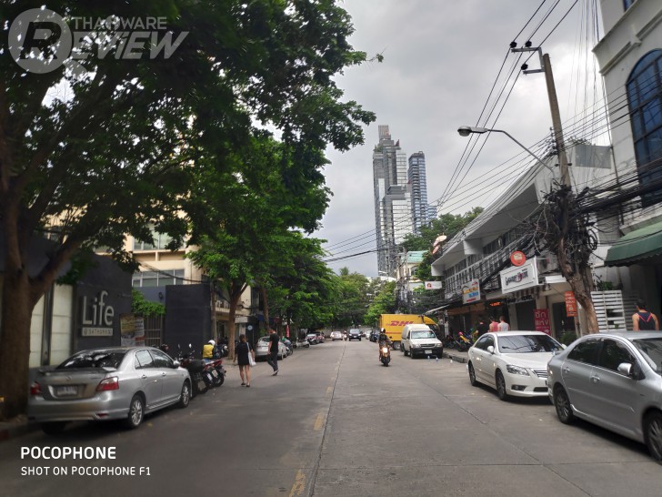 POCOPHONE F1 การกลับมาทวงบัลลังก์ของ Xiaomi ราชันแห่งความคุ้มค่า