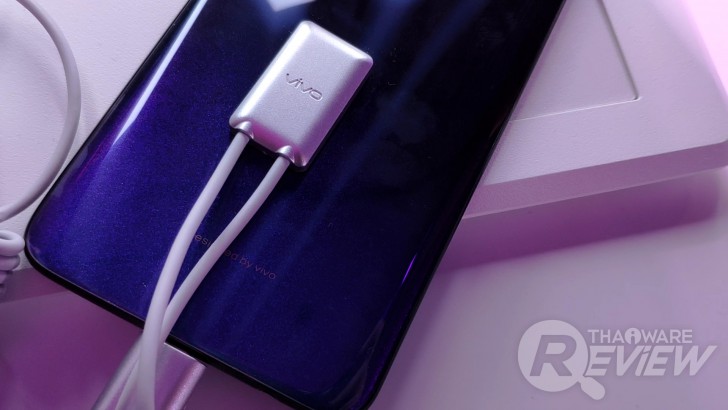 เปรียบเทียบ Vivo V11 และ V11i เลือกรุ่นไหนดี?