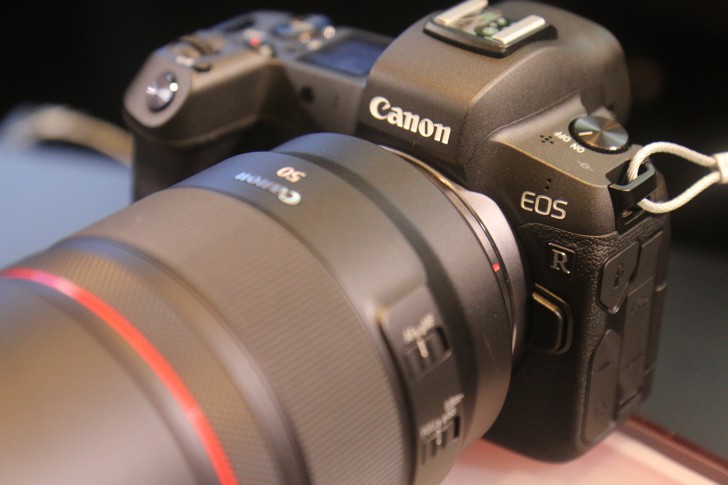 Canon EOS R กล้องฟูลเฟรมมิลเลอร์เลส ที่ยังคงสัมผัสเหมือนกล้อง DSLR